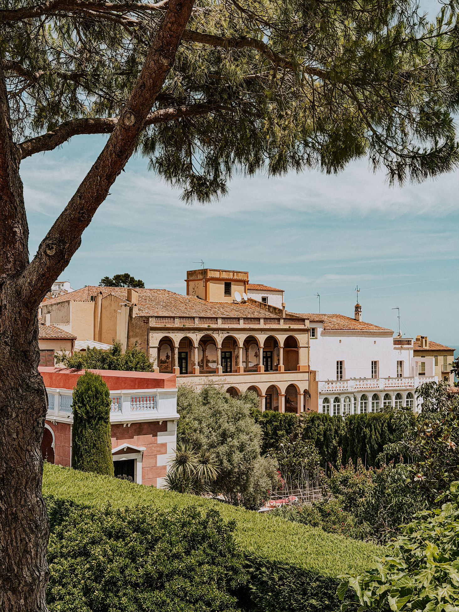 Begur: Stunning for tourists, but can you actually live there?